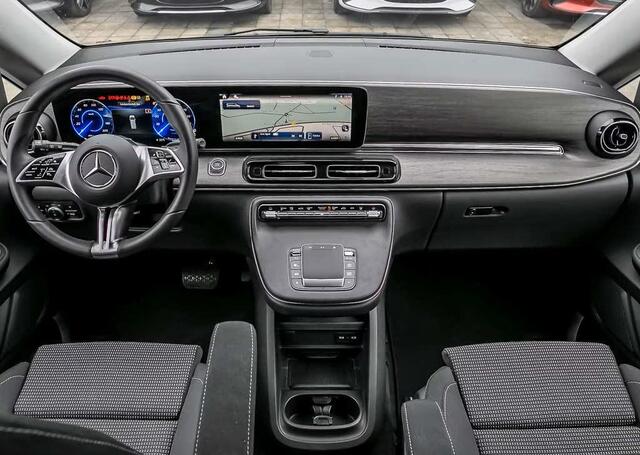 Mercedes-Benz EQV 300 L Luchtvering Distronic LED Stoelverwarming Camera