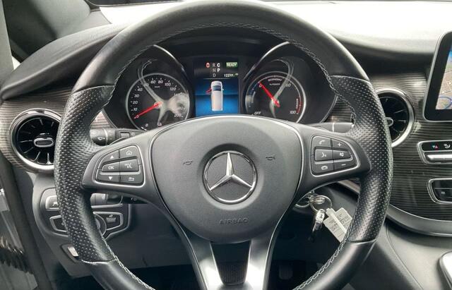 Mercedes-Benz EQV EQV 300 Avantgarde 8 personen 51.909 incl BTW EL. Schuifdeuren Leder LED Navi