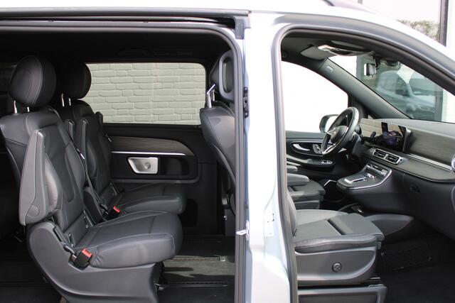 Mercedes-Benz EQV 300 L2 / AMG / New Model / Luchtvering / 7-Persoons / Burmester / Electr Stoelen / Vol Opties / NIEUW!!