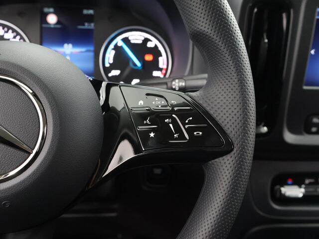 Mercedes-Benz EVITO TOURER 129 L2 PRO 90kWh | Snelladen 110 KWh | Achteruitrijcamera | Parkeerpakket | Comfortbestuurdersstoel | Dodehoekassistent | 8 Zitplaatsen | 360KM Range |