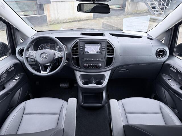 Mercedes-Benz EVITO TOURER PRO L2 90 kWh | 8-PERS | AIRCO ACHTERIN | LEER |