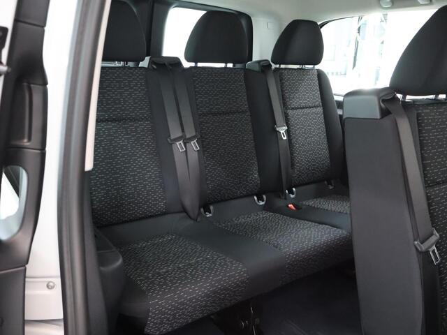 Mercedes-Benz EVITO TOURER 129 L2 PRO 90kWh | 8-PERSOONS | Snelladen 110 KWh | Navigatie | Parkeerpakket | Comfortbestuurdersstoel | Dodehoekassistent | 8 Zitplaatsen |