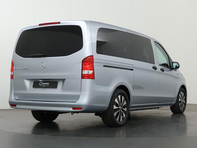 Mercedes-Benz EVITO TOURER 129 L2 PRO 90kWh | 8-PERSOONS | | Snelladen 110 KWh | Achteruitrijcamera | Parkeerpakket | Comfortbestuurdersstoel | Dodehoekassistent | 8 Zitplaatsen | 360KM Range |