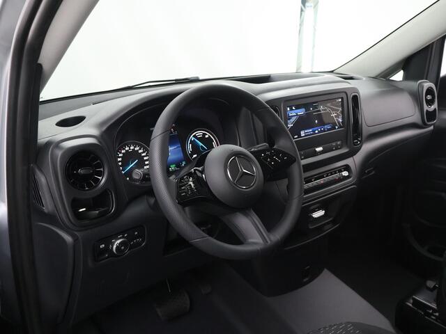 Mercedes-Benz EVITO TOURER 129 L2 PRO 90kWh | 8-PERSOONS | | Snelladen 110 KWh | Achteruitrijcamera | Parkeerpakket | Comfortbestuurdersstoel | Dodehoekassistent | 8 Zitplaatsen | 360KM Range |