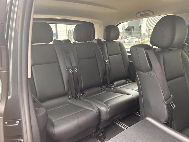 Mercedes-Benz EVITO TOURER PRO L2 90 kWh | 8 Pers | Achteruitrijcamera | Stoelverwarming | Navigatie