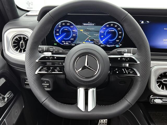 Mercedes-Benz G-KLASSE 580 met EQ-Technologie 116 kWh | SUPERIOR Line interieur | Comfortpakket | Radiatorgrille Black Panel | Nightpakket | Treeplanken | Logopakket in mat zwart | Zwart essenhout |