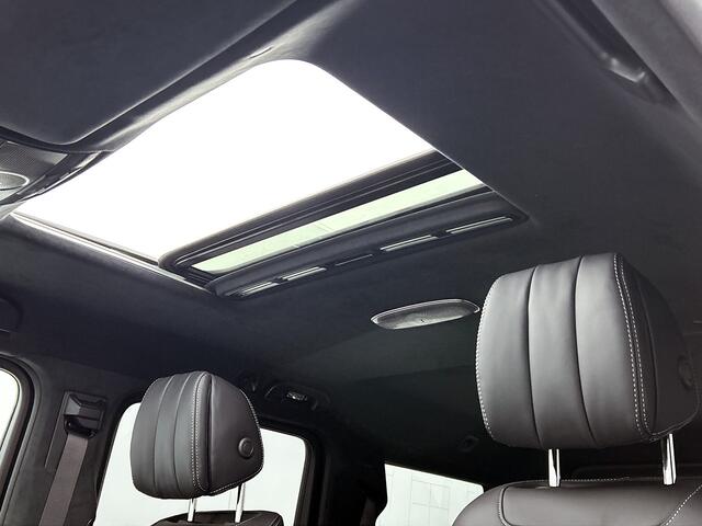 Mercedes-Benz G-KLASSE 580 met EQ-Technologie 116 kWh | SUPERIOR Line interieur | Comfortpakket | Radiatorgrille Black Panel | Nightpakket | Treeplanken | Logopakket in mat zwart | Zwart essenhout |