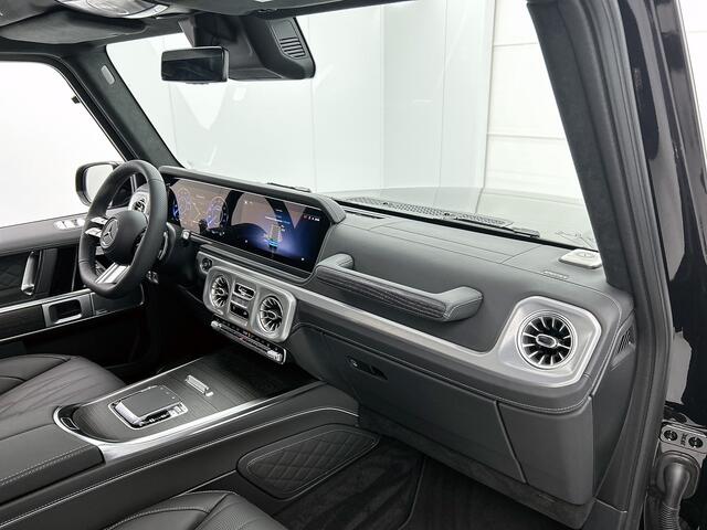 Mercedes-Benz G-KLASSE 580 met EQ-Technologie 116 kWh | SUPERIOR Line interieur | Comfortpakket | Radiatorgrille Black Panel | Nightpakket | Treeplanken | Logopakket in mat zwart | Zwart essenhout |