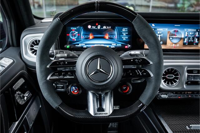 Mercedes-Benz G-KLASSE AMG 63 ** Akrapovic ** AMG Performance Pack ** Carbon ** Xpell PPF Face-lift MY25 ** Target Blue Eye ** Manufaktur