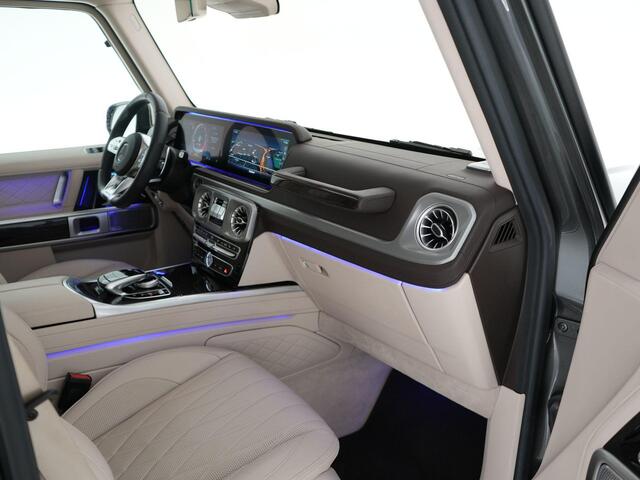 Mercedes-Benz G-KLASSE 63AMG 585pk |schuif/kantel dak|Burmester|massage|360° camera|sportuitlaat|sfeerverlichting|stoelverwarming & verkoeling|Apple Carplay|stuurverwarming|