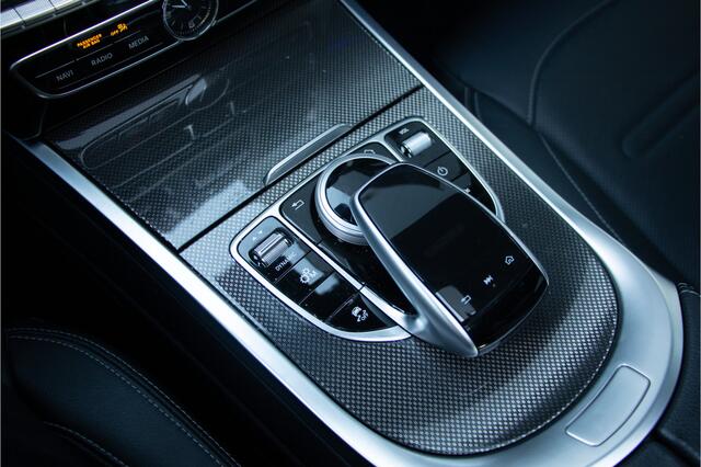 Mercedes-Benz G-KLASSE 500 AMG | ACC | 360 Cam | Burmester 4D | Massage & Ventilatie | Carbon | Lane & Side Assist | Trekhaak 3500kg | Dynamic Select | Garagedeuropener | Treeplanken | Sfeerverlichting | Dealer Onderhouden | Nightpakket | Mojavezilver Metallic | Stoel & Bankver