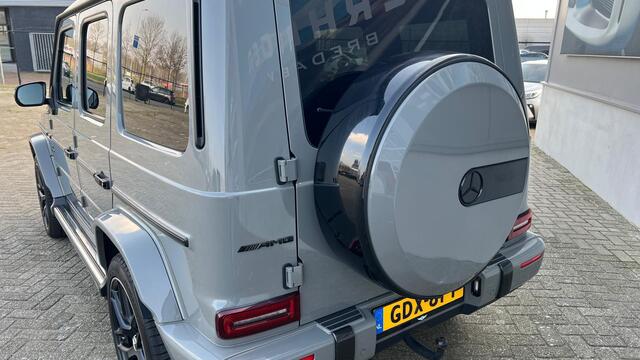 Mercedes-Benz G-KLASSE CARBON EDIT 63 AMG incl. Akrapovic