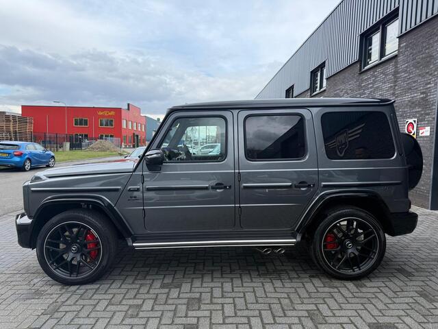 Mercedes-Benz G-KLASSE AMG 63 Grijs Kenteken | 1E EIGENAAR | MB FABRIEKSGARANTIE | CARBON | BURMESTER | SCHUIFDAK | LED | MEMORY | STOELMASSAGE | STOELKOELING | CARPLAY |