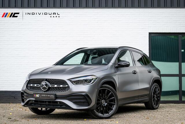 Mercedes-Benz GLA-KLASSE 250 e AMG Carbon Distronic Burmester Memory Magno