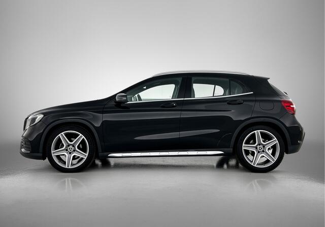 Mercedes-Benz GLA-KLASSE 180 Business Solution AMG Night Upgrade | 5 spaaks lichtmetalen velgen | Navigatie | Trekhaak | Parking support |
