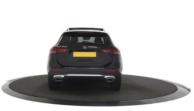 Mercedes-Benz GLA-KLASSE 250 e Business Line Panoramadak / Sfeerverlichting / HUD