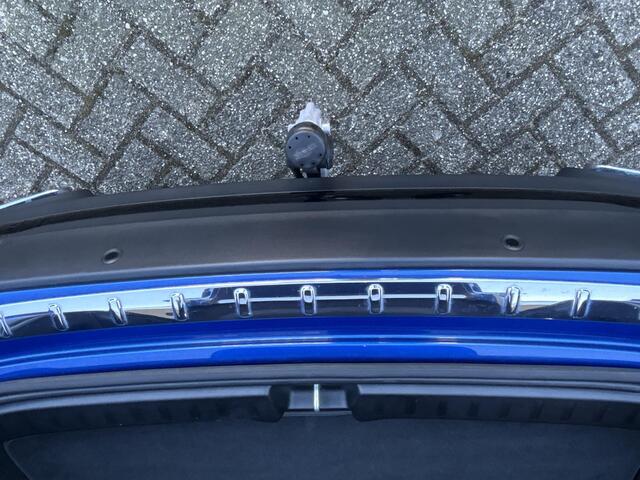 Mercedes-Benz GLA-KLASSE 250 e Star Edition AMG Line