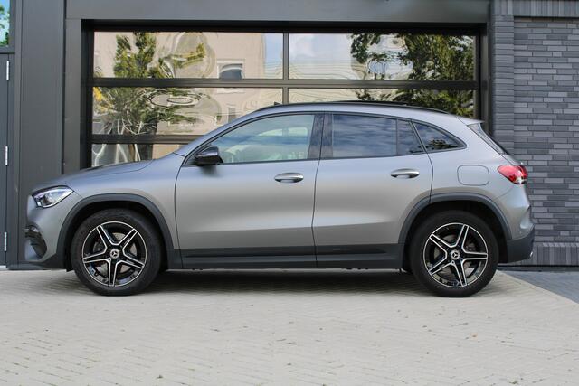 Mercedes-Benz GLA-KLASSE 250 e Business Solution AMG Limited | NAP! | BTW | PANO | MAGNO | ACC | SFEER | ELEK TREKHAAK | DODE HOEK |
