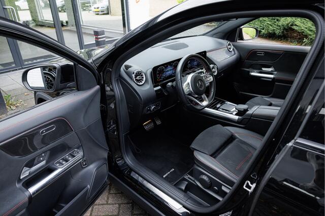 Mercedes-Benz GLA-KLASSE 200 Aut. AMG Night Edition Widescreen - High Perf. Led - Stoelverwarming