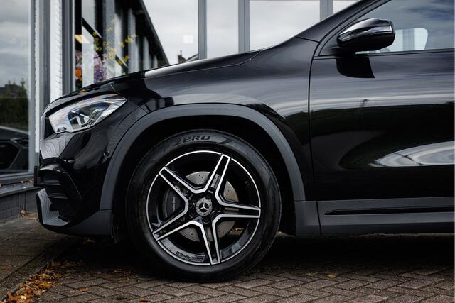 Mercedes-Benz GLA-KLASSE 200 Aut. AMG Night Edition Widescreen - High Perf. Led - Stoelverwarming