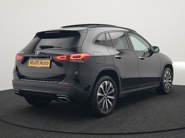 Mercedes-Benz GLA-KLASSE 250e Style Plug In Hybrid 218pk Dealer O.H PHEV | Panodak | Adaptive Cruise | Lederen Sportstoelen Verwarmd | Sfeerverlichting | Apple Carplay | Camera | Keyless | Blis | Navi | DAB |