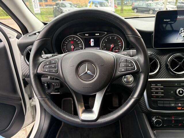 Mercedes-Benz GLA-KLASSE 180 Business Solution | Navi | Camera | 68.231 km Dealeronderhouden