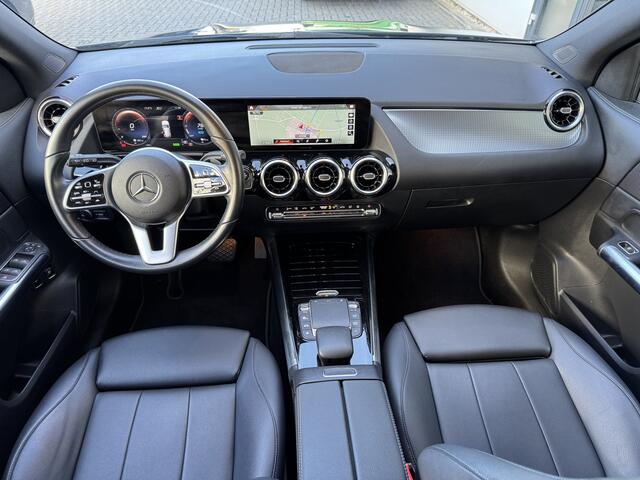 Mercedes-Benz GLA-KLASSE 250 e Progressive Distronic|Leer|Widescreen