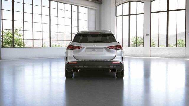 Mercedes-Benz GLA-KLASSE 250 e AMG Line | Night | Panoramadak | Multibeam | Memory | Rijassistentiepakket | 360 graden camera |