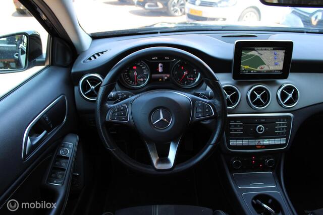 Mercedes-Benz GLA-KLASSE 200 d Business Solution AFN TREKHAAK LMV