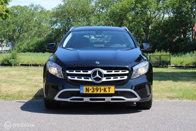 Mercedes-Benz GLA-KLASSE 200 d Business Solution AFN TREKHAAK LMV