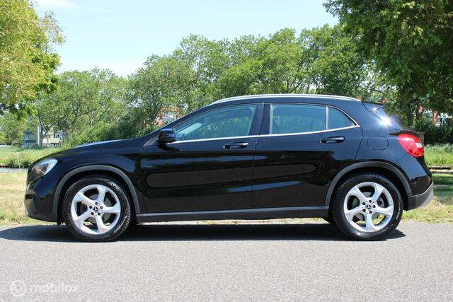 Mercedes-Benz GLA-KLASSE 200 d Business Solution AFN TREKHAAK LMV