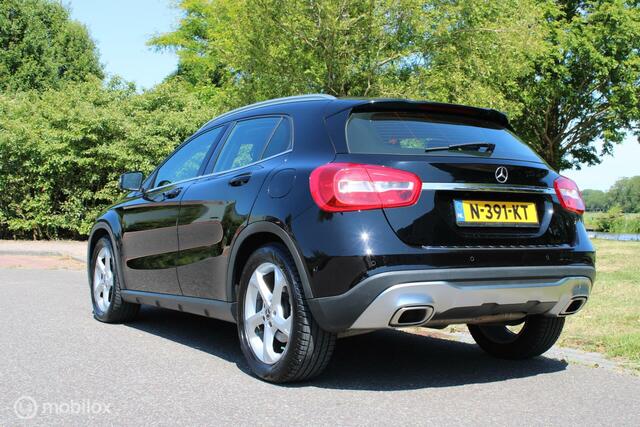 Mercedes-Benz GLA-KLASSE 200 d Business Solution AFN TREKHAAK LMV