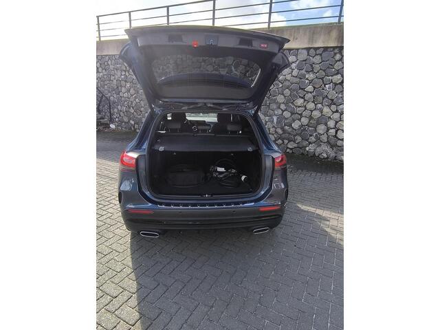 Mercedes-Benz GLA-KLASSE 250 e Business Solution AMG Limited Org NL auto, led koplampen,electr A klep, carplay Dab audio, leder alcantara, stoel verwarming