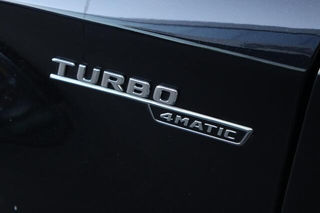 Mercedes-Benz GLA-KLASSE AMG 45 4MATIC / Panorama / Aero spoiler