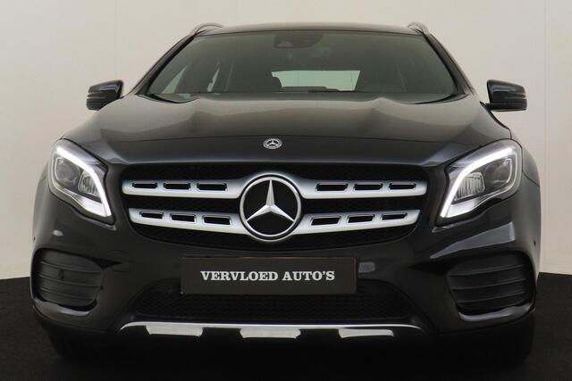 Mercedes-Benz GLA-KLASSE 180 BUSINESS SOLUTION AMG -CRUISE|AMG-STYLING|18"|STOELVERWARMING