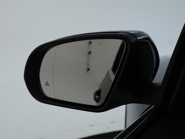 Mercedes-Benz GLA-KLASSE 250 e Plug-Hybride | Achteruitrijcamera | Apple Carplay | Sfeerverlichting | Dodehoekassistent | Inclusief 24 maanden MB Certified garantie voor Europa.