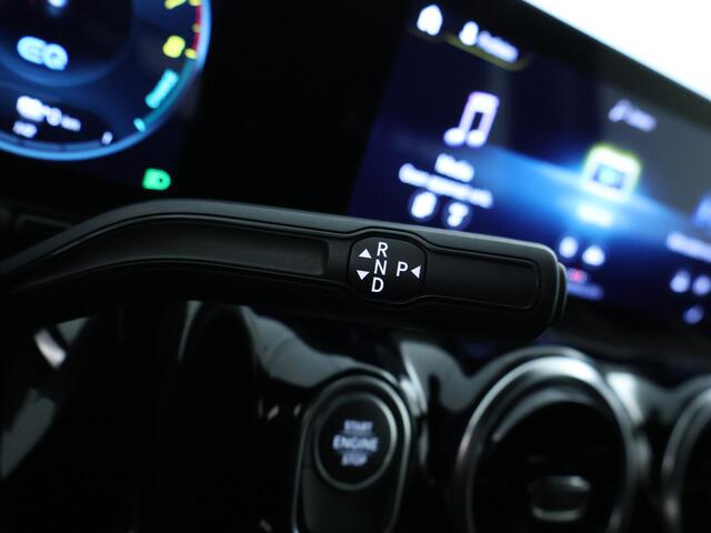 Mercedes-Benz GLA-KLASSE 250 e Plug-In Hybride Stoelverwarming voor | Easy Pack Kofferklep | Achteruitrijcamera | Elektrisch inklapbare buitenspiegels. Inclusief 24 maanden MB Certified garantie voor Europa.