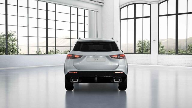 Mercedes-Benz GLA-KLASSE 250 e Luxury Line | Night pakket | Trekhaak | Stoelverwarming |