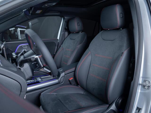 Mercedes-Benz GLA-KLASSE 250 e Business Solution AMG Panorama dak | Trekhaak