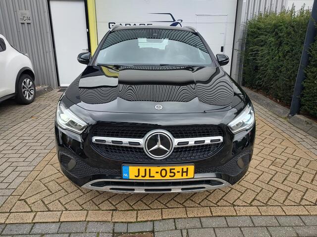 Mercedes-Benz GLA-KLASSE 250 e Progressive Plug-In leder led Camera CarPlay
