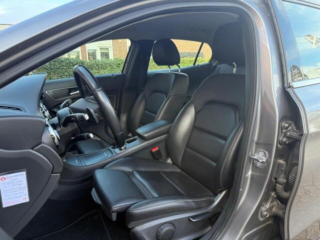 Mercedes-Benz GLA-KLASSE 180 PREMIUM PLUS