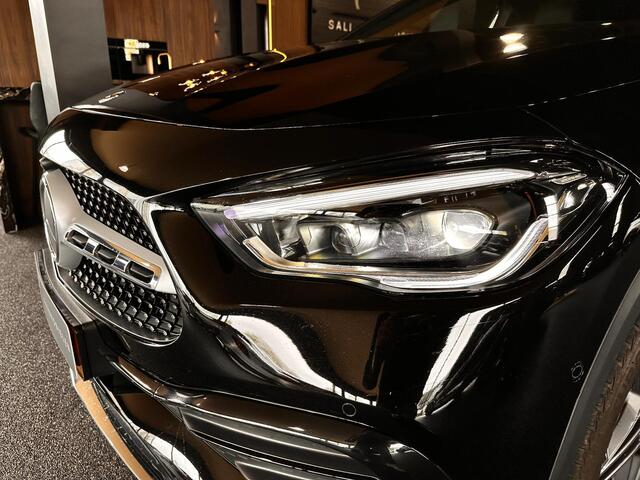 Mercedes-Benz GLA-KLASSE 250 e AMG Line Amg/Pano/Elektrichestoelen/Headup