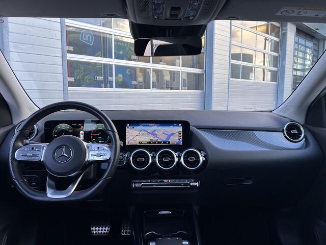 Mercedes-Benz GLA-KLASSE 250 e AMG Line | Panoramadak | Cruise Control | Stoelverwarming