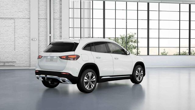 Mercedes-Benz GLA-KLASSE 250 e Luxury Line | Trekhaak | Night pakket | Stoelverwarming |