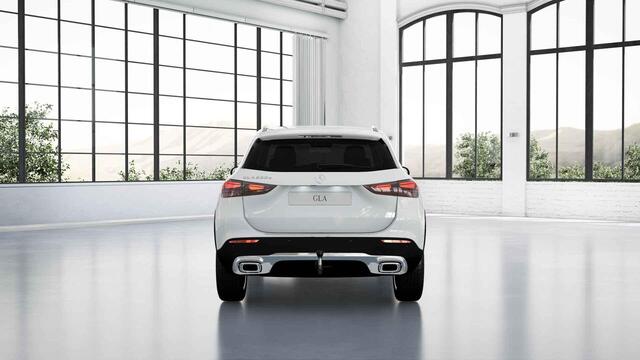 Mercedes-Benz GLA-KLASSE 250 e Luxury Line | Trekhaak | Night pakket | Stoelverwarming |