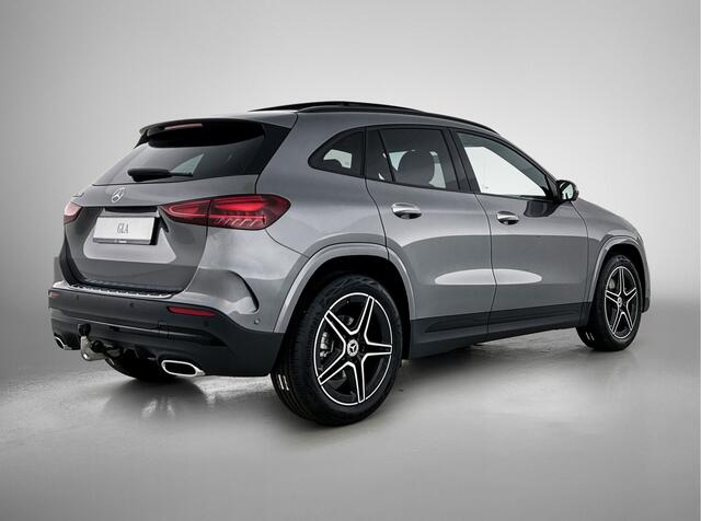 Mercedes-Benz GLA-KLASSE 180 Business Solution AMG | Premium Plus Pakket | Nightpakket | GUARD 360° Vehicle protection Plus | Trekhaak | Smartphone Integratie | Head-up display | 360°-camera | MULTIBEAM LED |