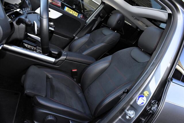 Mercedes-Benz GLA-KLASSE 250 e AMG Line