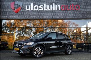 mercedes-benz-gla-klasse-180-,-trek