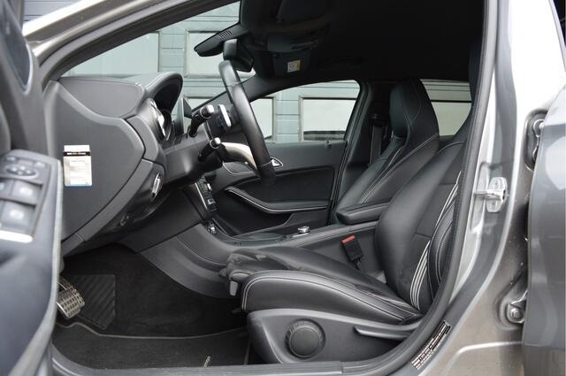 Mercedes-Benz GLA-KLASSE 180 Business Solution AMG | CAMERA |