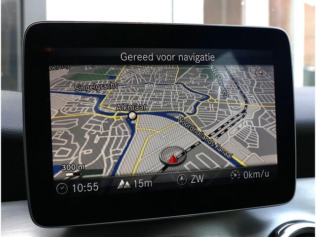 Mercedes-Benz GLA-KLASSE 180 Business Solution AMG Limited